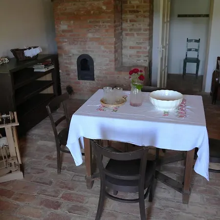 Guest house Bed&more Almaspuszta